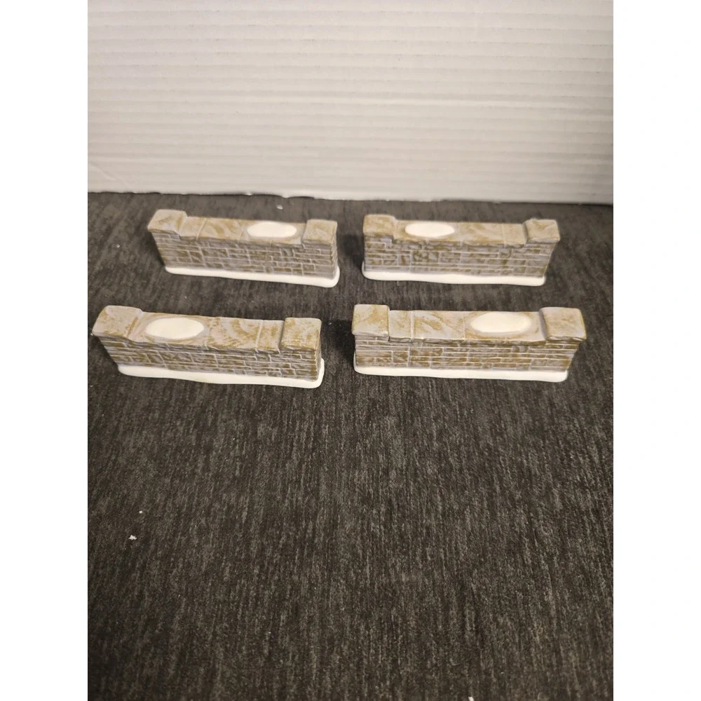 Department 56 Uptown Wall Set Of 4 4025441 Retired Village Accessories